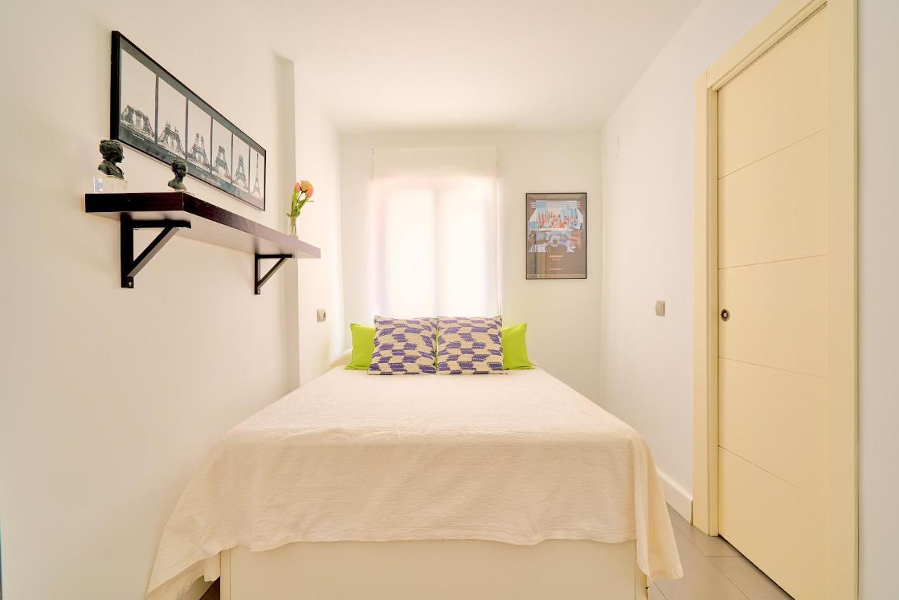 Malaga Sunview Apartment Exterior photo